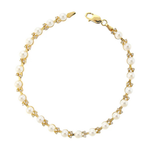 The 14k Freshwater Pearl Diamond 0.20CT Gold Bracelet  from the Goddess Jewelry Collection combines 14K yellow gold with freshwater pearls and small gemstones, secured by a sturdy clasp.