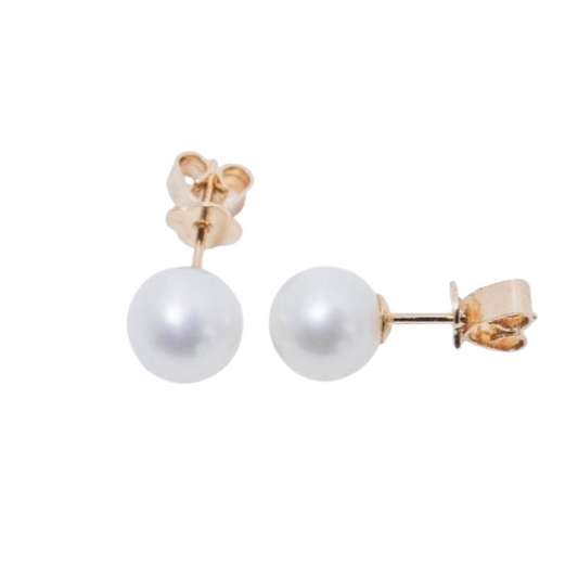 Introducing the Jewelmak Freshwater Pearl Stud Earrings Duo Gift Set: Exquisite earrings featuring spherical white pearls with gold metal backs. These elegant pieces secure with butterfly clasps, making them a perfect addition to any gift set.